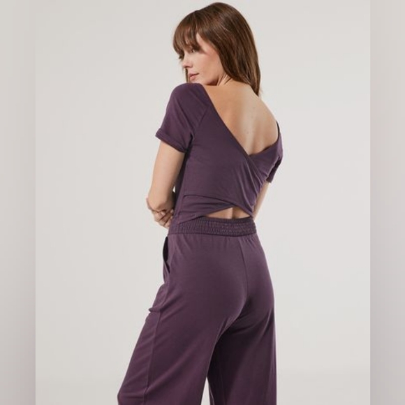NWT Pact organic black crossback open back detail jumpsuit size small - Picture 2 of 3